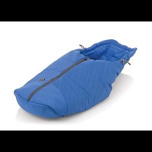 ! SOLD! BRITAX affinity cozytoes
